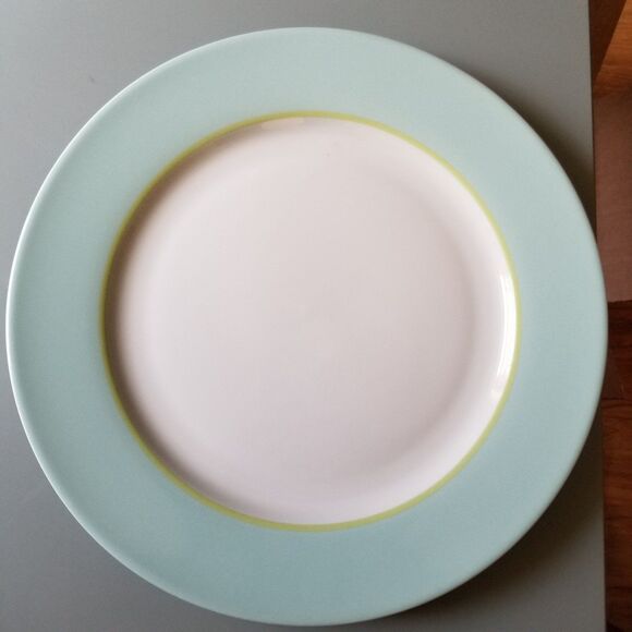 Porcelain plate approximately 11 1/2" - Picture 1 of 5